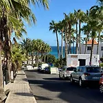 Premium - New Tropical Casa Oasis - Fast Wi-fi !! Swimming Pool !! Tv アパート コスタ・カルマ