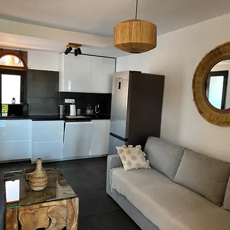 Premium - New Tropical Casa Oasis - Fast Wi-fi !! Swimming Pool !! Tv Lägenhet *