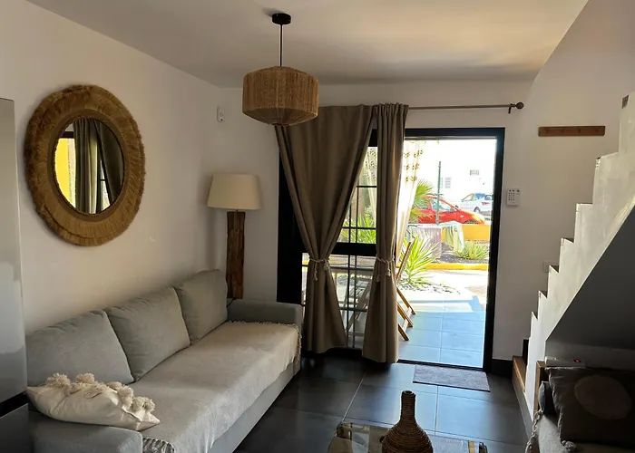 Premium - New Tropical Casa Oasis - Fast Wi-fi !! Swimming Pool !! Tv Apartmán