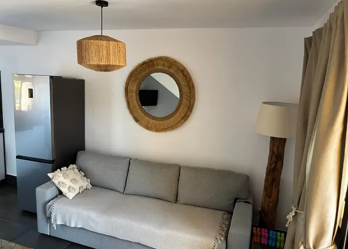 Apartman Premium - New Tropical Casa Oasis - Fast Wi-fi !! Swimming Pool !! Tv *