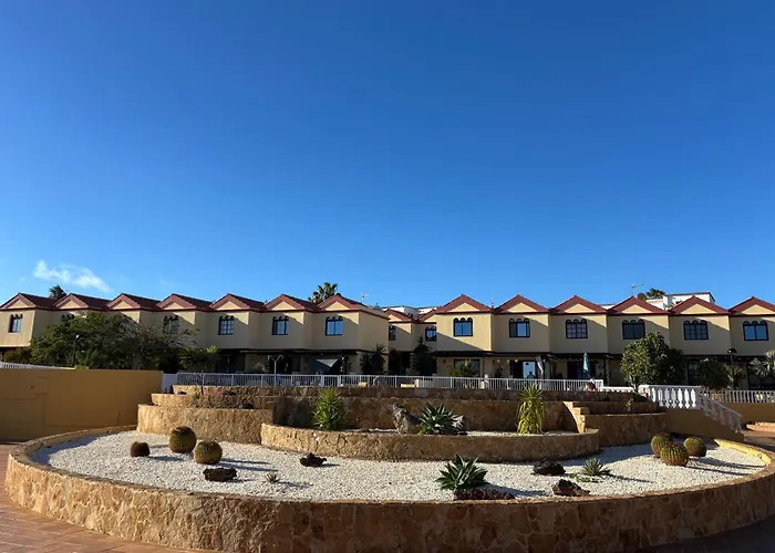 Apartmán Premium - New Tropical Casa Oasis - Fast Wi-fi !! Swimming Pool !! Tv