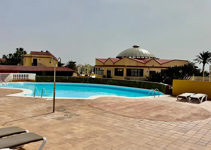 Premium - New Tropical Casa Oasis - Fast Wi-fi !! Swimming Pool !! Tv Apartmán *